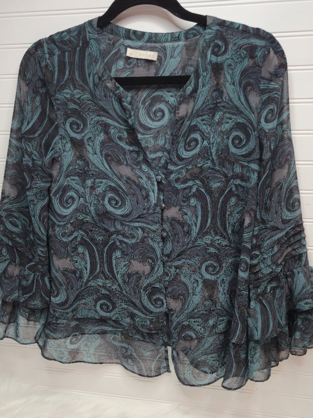 HINGE Swirl Green Light Blouse Women's Size Small Flutter Sleeves Anthropologie